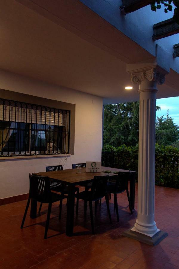 La Berruca Casa Rural Malpartida de Cáceres מראה חיצוני תמונה